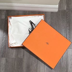Hermes box